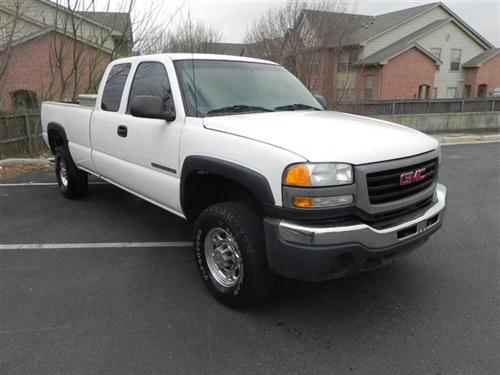 GMC Sierra 2005 photo 3