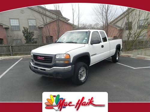 GMC Sierra 2005 photo 1