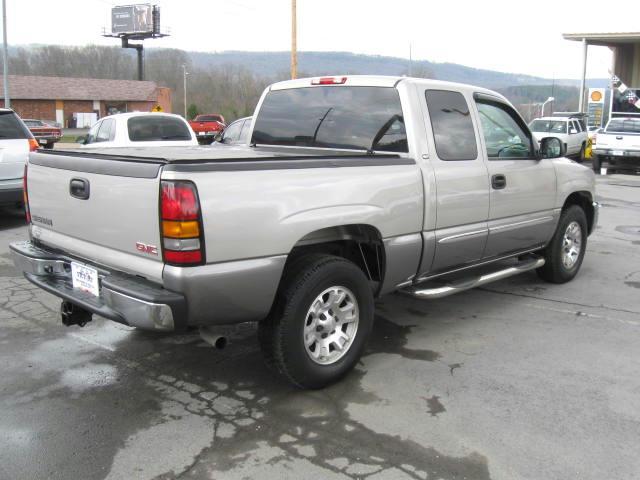 GMC Sierra 2006 photo 3
