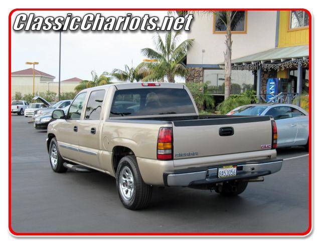 GMC Sierra 2006 photo 2
