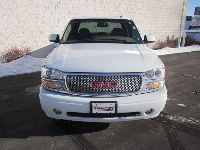 GMC Sierra 2006 photo 2