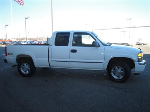 GMC Sierra 2006 photo 1