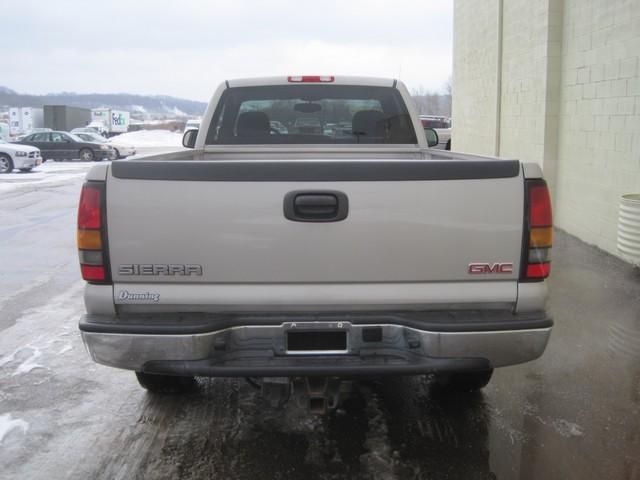 GMC Sierra 2006 photo 3
