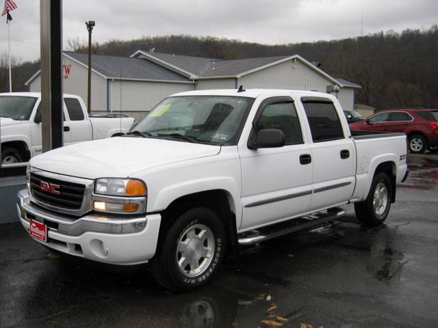 GMC Sierra EX - Clean Carfax Unspecified