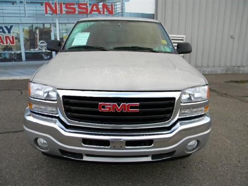 GMC Sierra 2006 photo 2