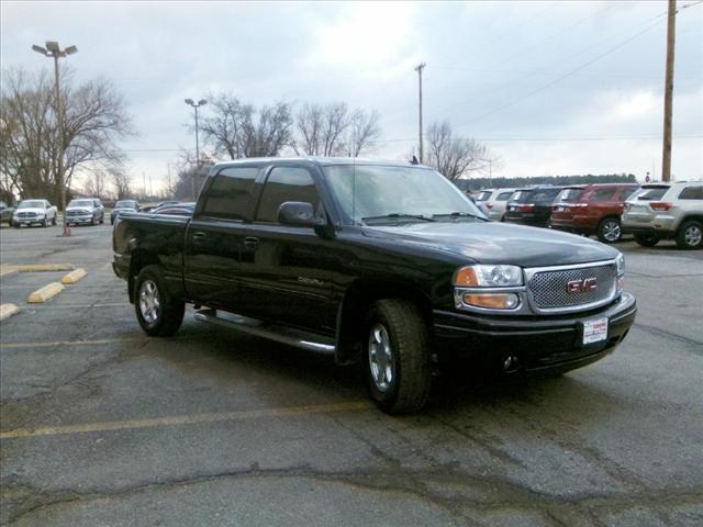 GMC Sierra 2006 photo 2