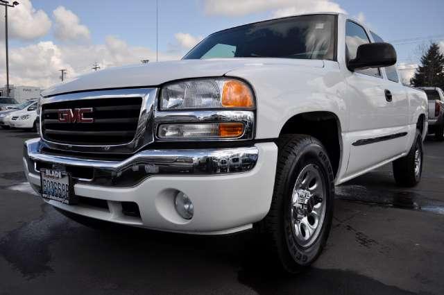 GMC Sierra CREW CAB SLT Pickup