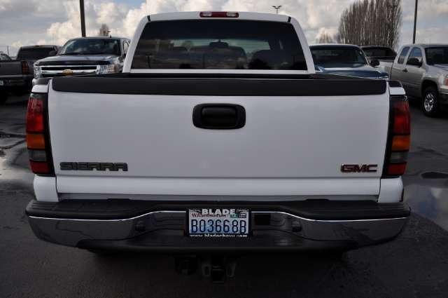 GMC Sierra 2006 photo 4