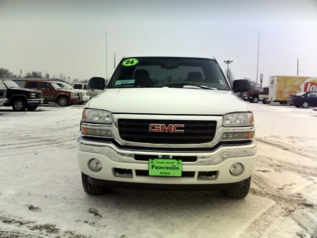 GMC Sierra 2006 photo 1