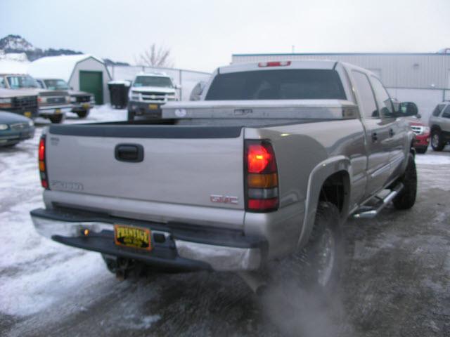GMC Sierra 2006 photo 2
