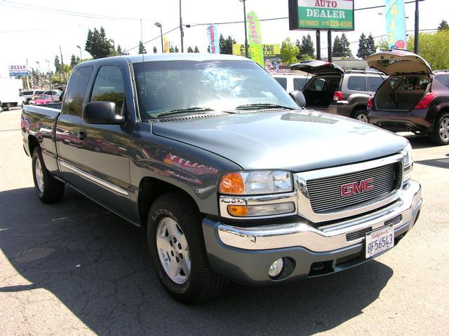 GMC Sierra 2006 photo 1
