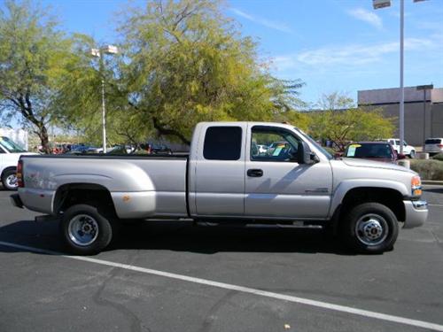 GMC Sierra 2006 photo 2