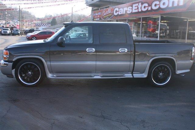 GMC Sierra 2006 photo 1