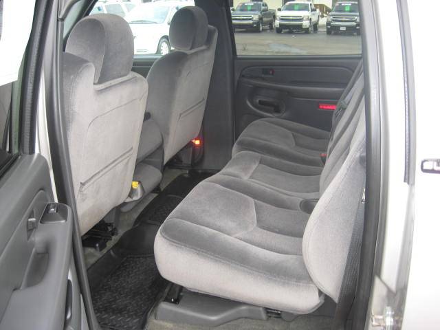 GMC Sierra 2006 photo 2