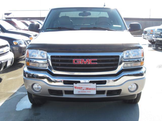 GMC Sierra 2006 photo 4