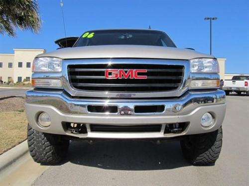 GMC Sierra 2006 photo 1
