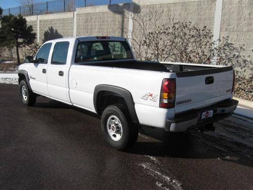 GMC Sierra 2006 photo 2