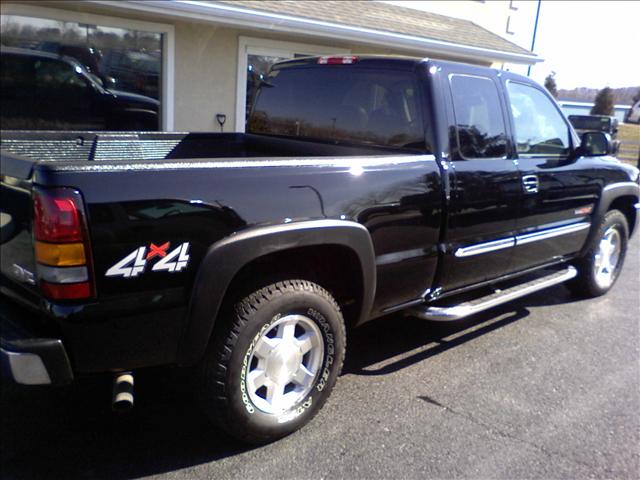 GMC Sierra 2006 photo 2