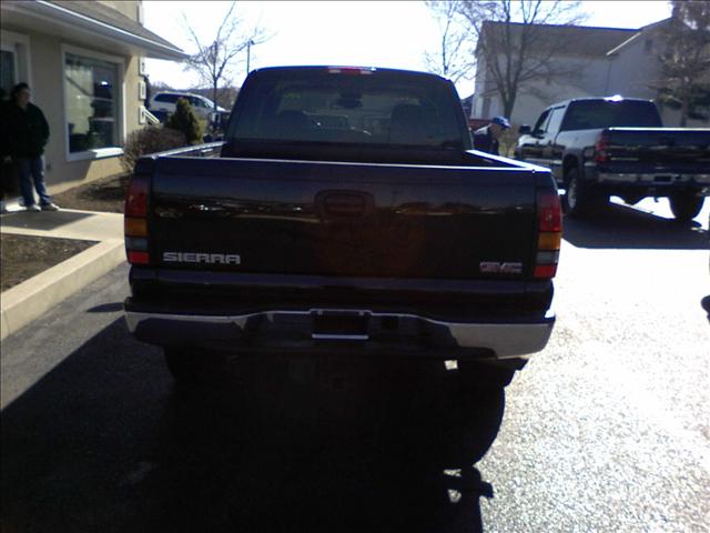GMC Sierra 2006 photo 3