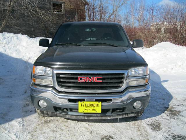 GMC Sierra 2006 photo 1