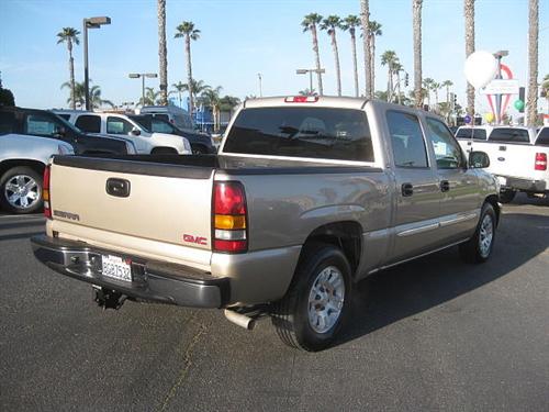 GMC Sierra 2006 photo 1