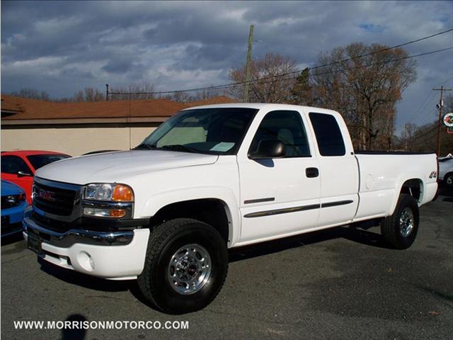 GMC Sierra V8 R-design Pickup