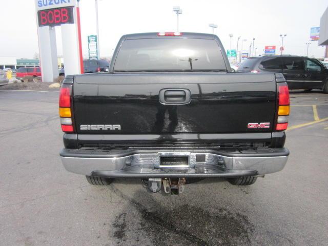 GMC Sierra 2006 photo 1