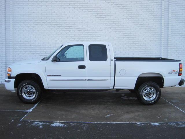 GMC Sierra 2006 photo 1