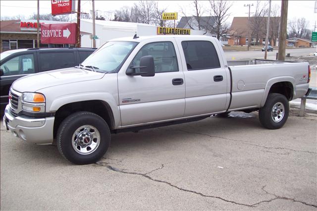 GMC Sierra SLT Pickup
