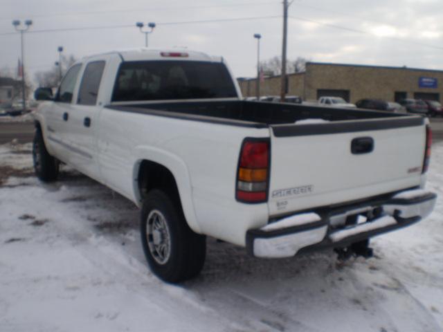 GMC Sierra 2006 photo 2