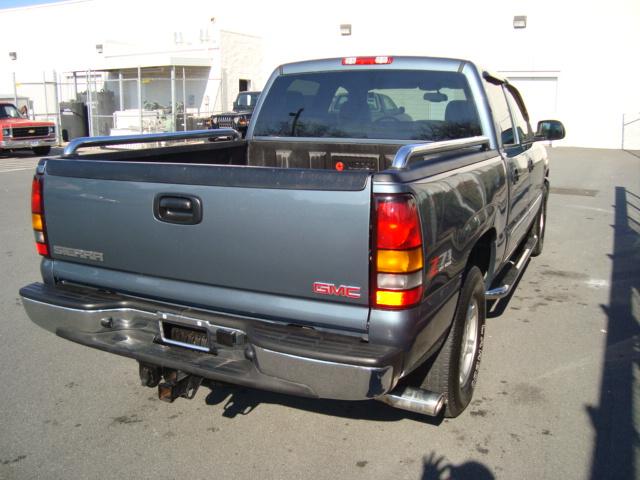 GMC Sierra 2006 photo 3
