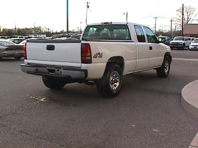 GMC Sierra 2006 photo 3
