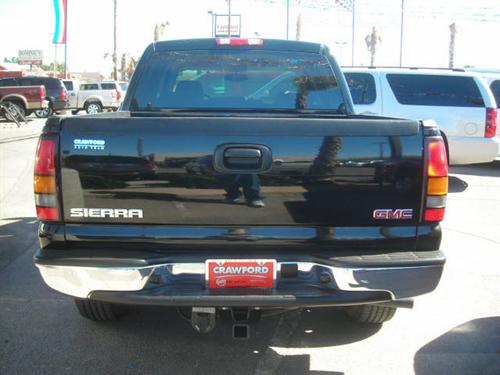 GMC Sierra 2006 photo 2