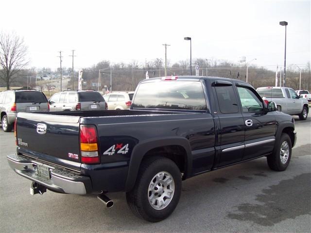 GMC Sierra 2006 photo 3