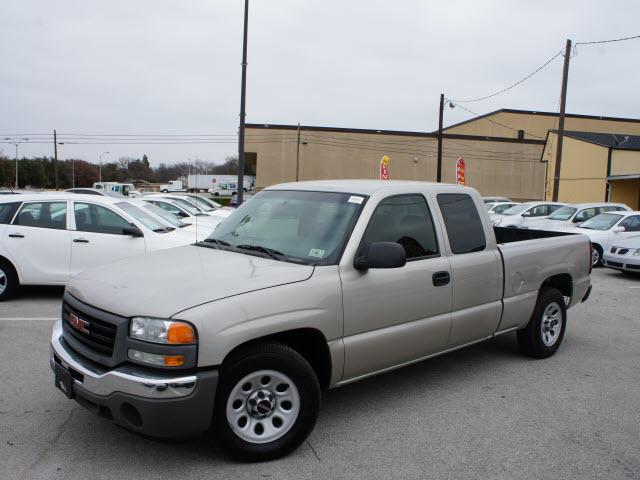 GMC Sierra Base S Pickup