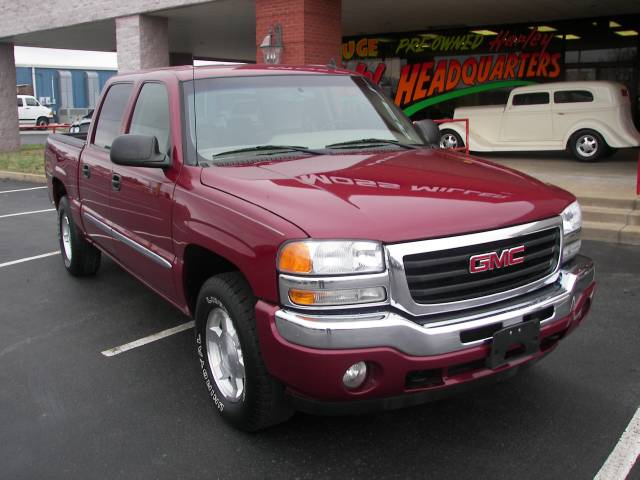 GMC Sierra 2006 photo 1