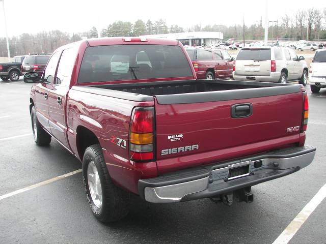 GMC Sierra 2006 photo 5