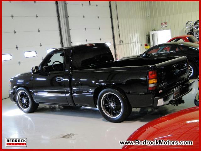GMC Sierra 2006 photo 2
