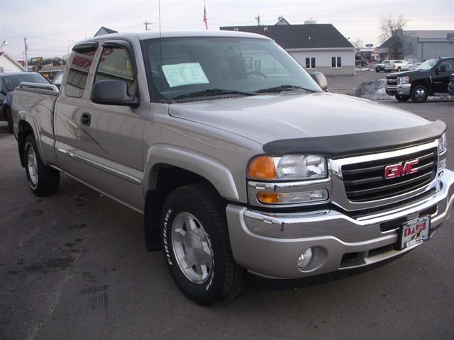 GMC Sierra 2006 photo 2
