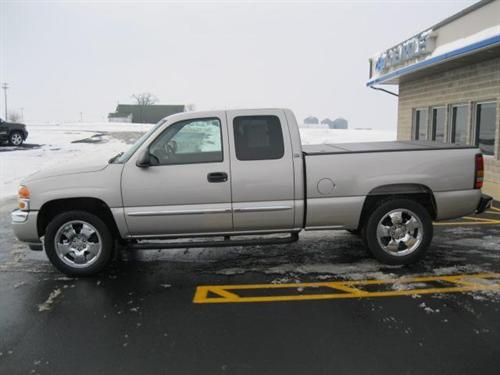GMC Sierra 2006 photo 2