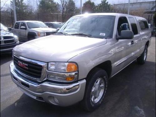 GMC Sierra 2006 photo 2
