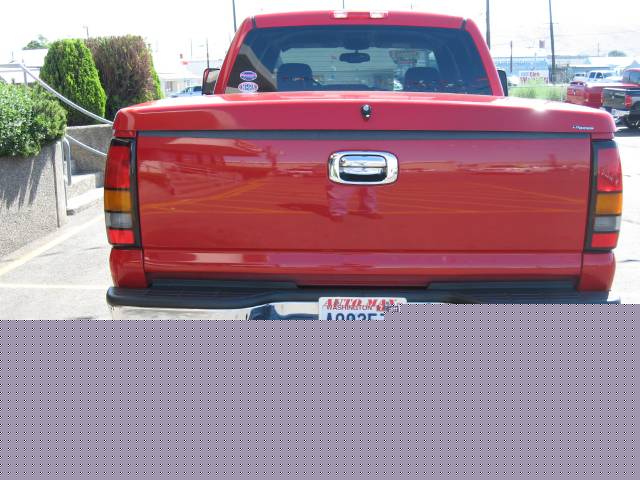 GMC Sierra SLT Pickup