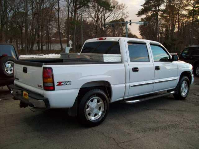 GMC Sierra SLT Sedan