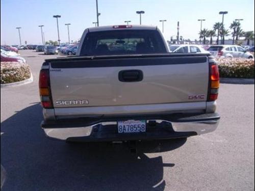 GMC Sierra 2006 photo 1