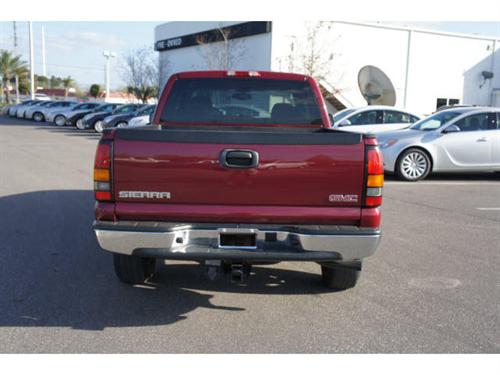 GMC Sierra 2006 photo 2