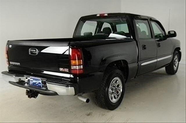 GMC Sierra 2006 photo 1