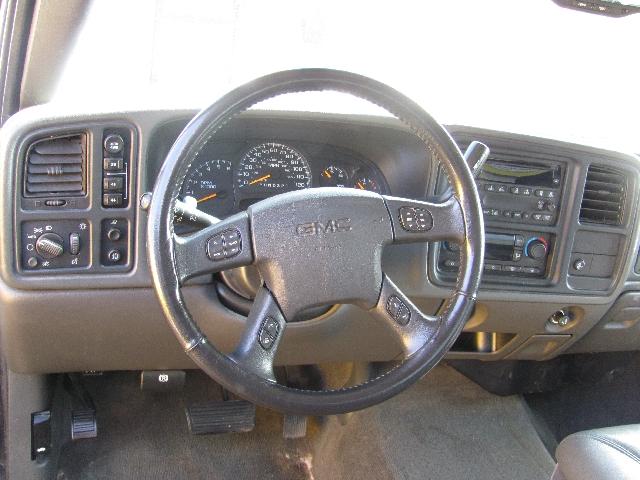 GMC Sierra V8 R-design Pickup