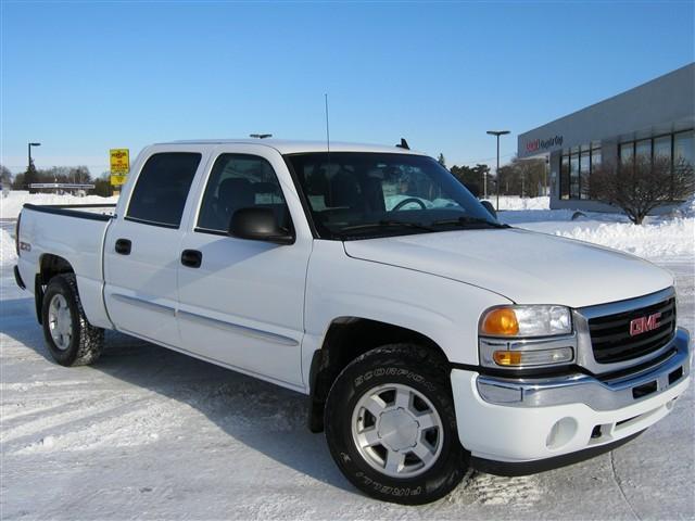 GMC Sierra 2006 photo 2