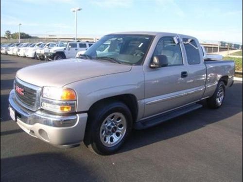 GMC Sierra 2006 photo 2