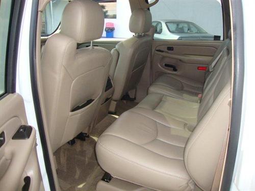 GMC Sierra 2006 photo 2